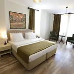 Hotell Deveci Cukurova *