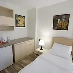 Hotell Deveci Cukurova *