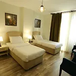 Hotell Deveci Cukurova *